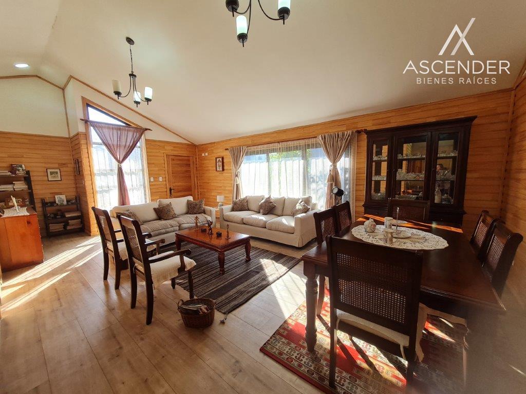 SEVENDE CASA 3 DORMITORIOS EN LA UNIÓN